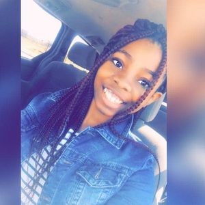 Meet your Posher, Olive